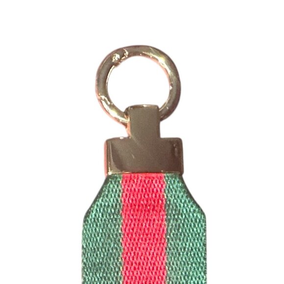 Green And Red Unbranded Web Keyring With Gold Tone Hardware - Picture 2 of 4
